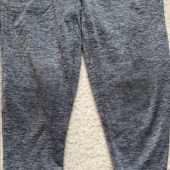 Vineyard Vines Gray Performance Joggers - Picture 5 of 5